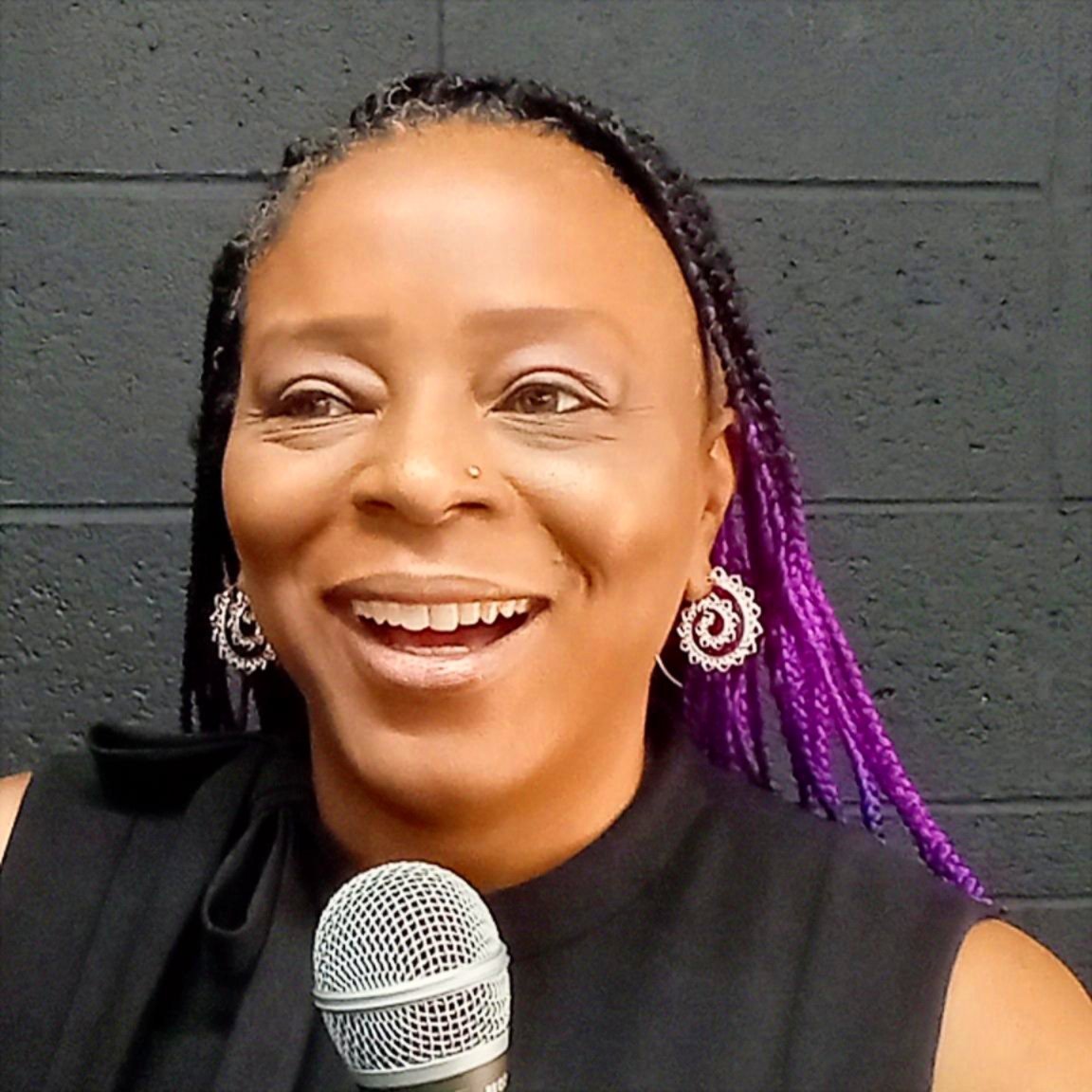 Valorie Lewis | Goddess With An Attitude and Tarot, Unicorns & Coffee